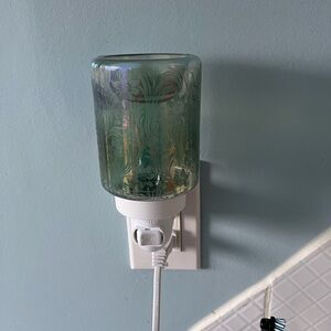 Scentsy Lily Garden Mini Warmer